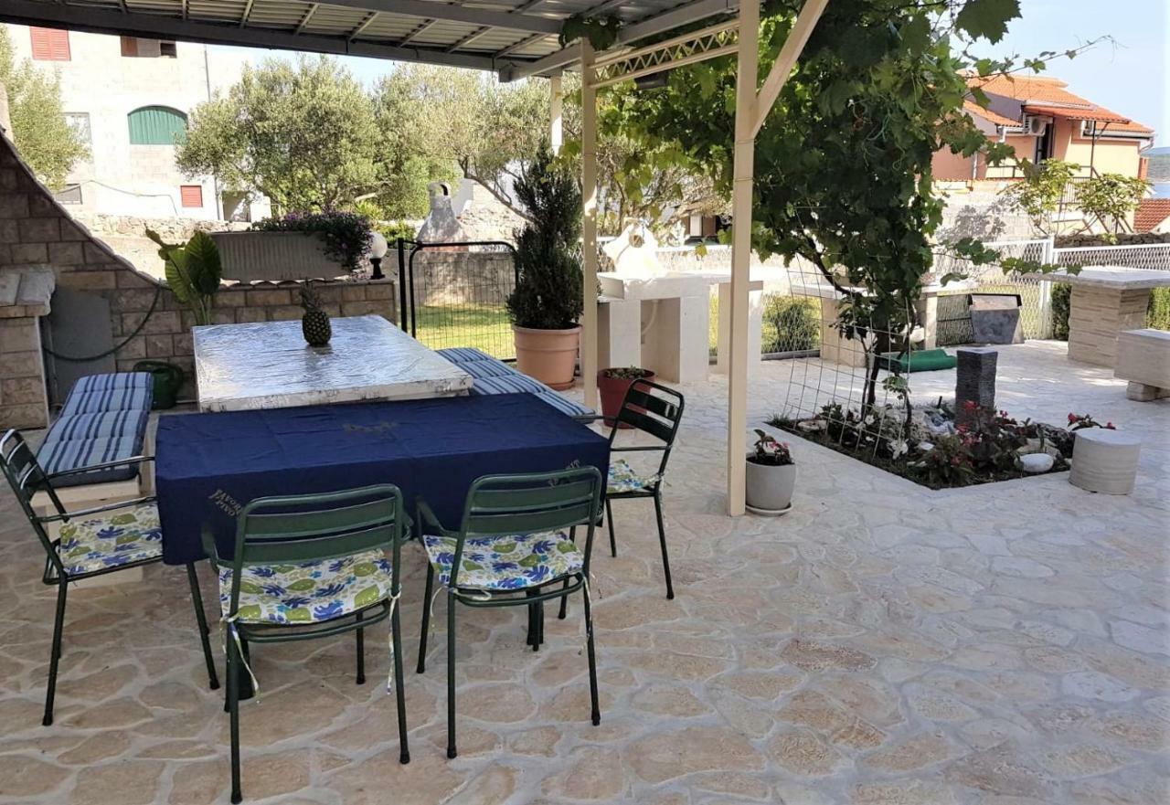 Apartment Maslenica, Near Zadar Eksteriør bilde
