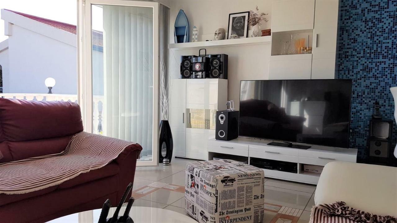 Apartment Maslenica, Near Zadar Eksteriør bilde